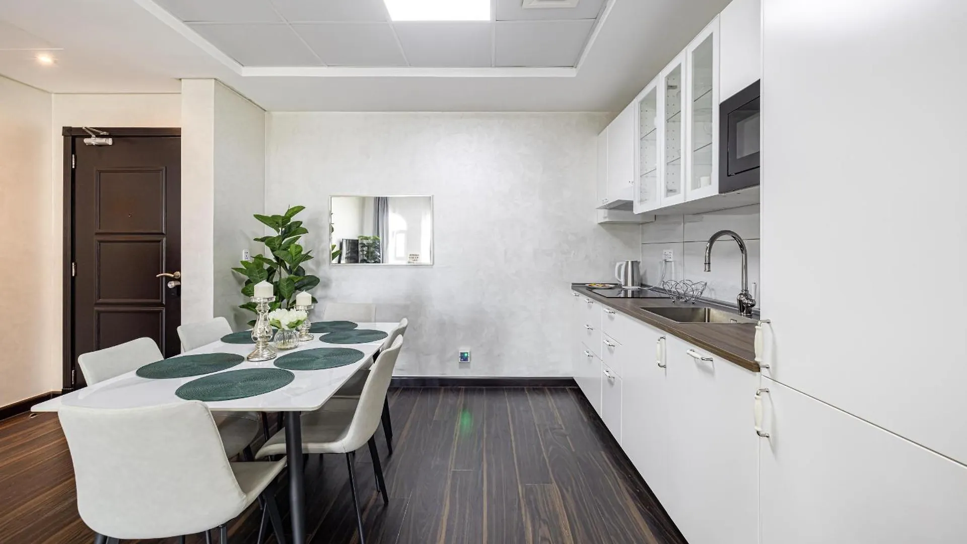 Cozy And Spacious Apartment- 5Min Walk To Metro Дубай ОАЭ